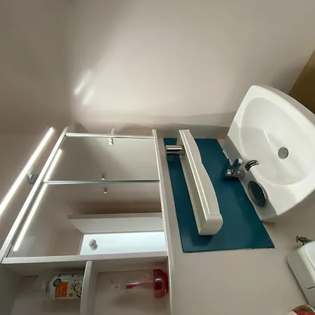T2 Pres Des Thermes Du Connetable Avec Balcon Et Wi-fi Appartement La Roche-Posay